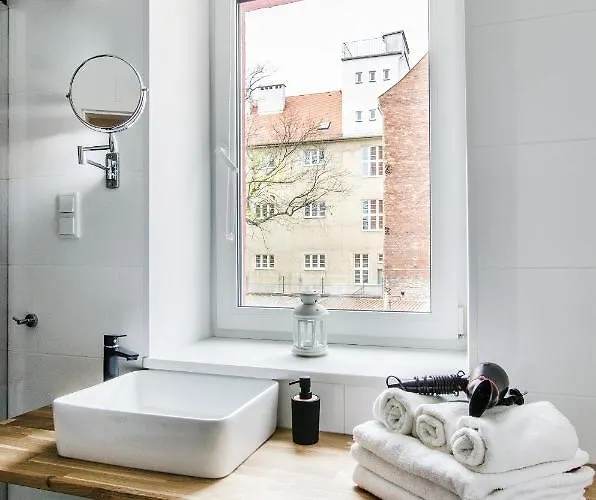 Apartments- Self Check-in 24h, Wifi 公寓