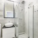 Apartments- Self Check-in 24h, Wifi * Vratislav