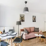Apartments- Self Check-in 24h, Wifi