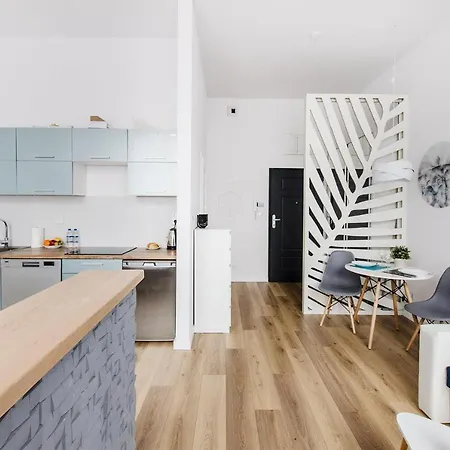 Apartment Apartments- Self Check-in 24h, Wifi