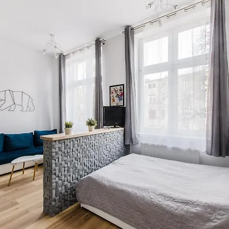 Apartments- Self Check-in 24h, Wifi Breslau