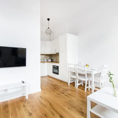 Apartments- Self Check-in 24h, Wifi Wroclaw